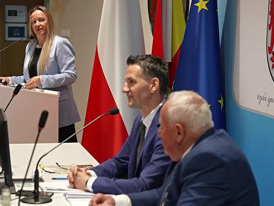 Bezpłatne miesięczne dla uczniów