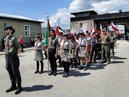 Bolesławieccy harcerze w Mauthausen