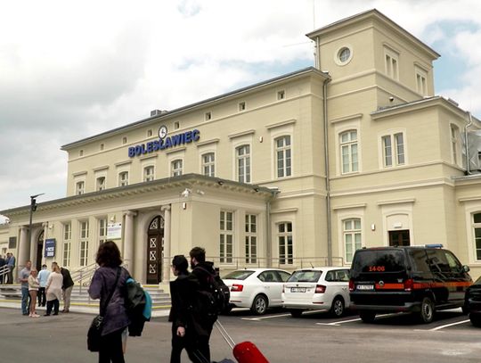 Bolesławiecki dworzec PKP po remoncie