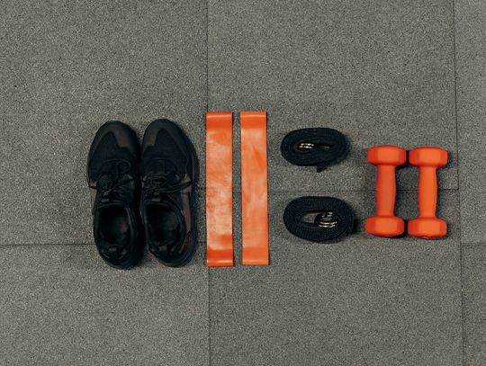 Buty na siłownię damskie – dlaczego warto zwrócić uwagę na New Balance?