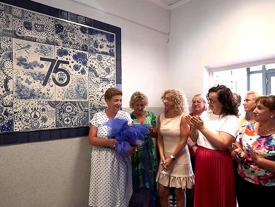 Ceramiczny mural w Ceramice Artystycznej