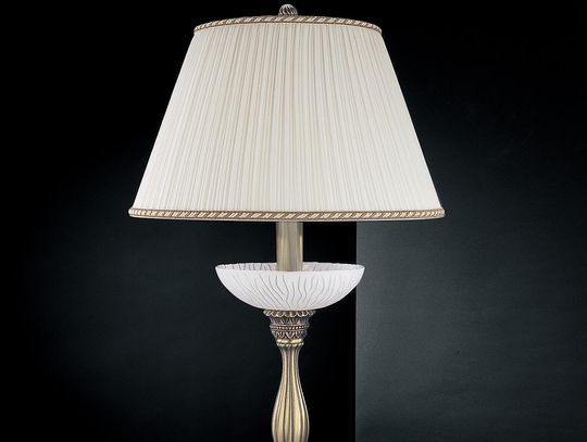 Czy długość lampy wiszącej można regulować ?