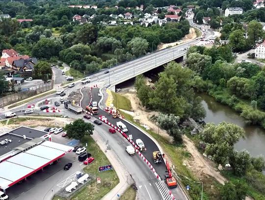 Czynny jest nowy most nad Bobrem