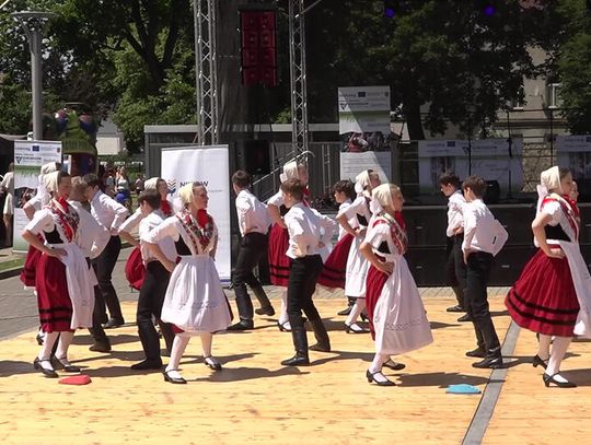 Folk ponad granicami