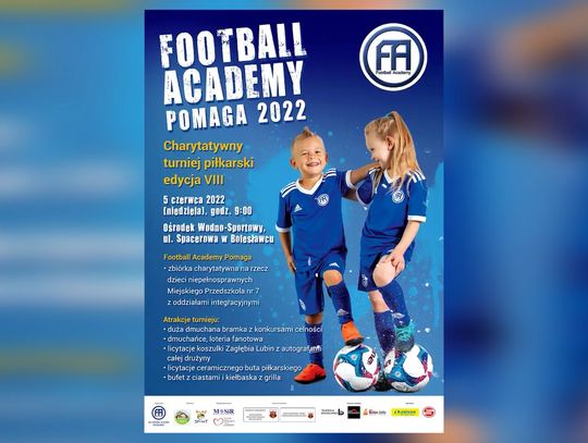 Football Academy pomaga