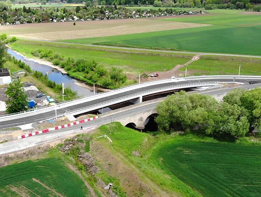 Inwestycje drogowe i kolejowe samorządu dolnośląskiego