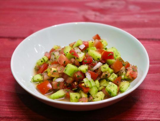 Jakie korzyści dla zdrowia daje catering dietetyczny ProszeZdrowie przy stopniowym przechodzeniu na dietę roślinną?