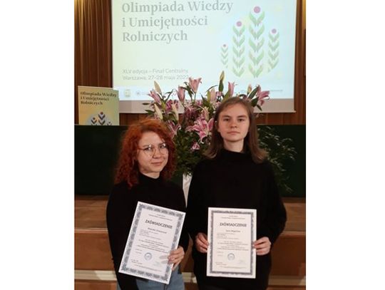Klaudia i Sara laureatkami