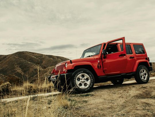 Najlepszy Jeep do kupowania na aukcjach w USA i wysyłki do Polski