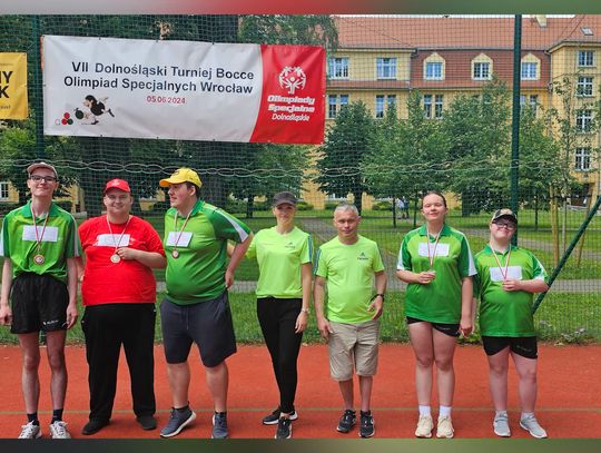 "Olimpijczyk" Bolesławiec z medalami