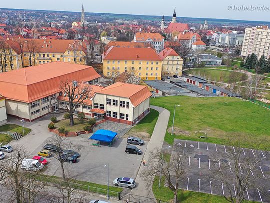 Parking przy punkcie szczepień zamknięty