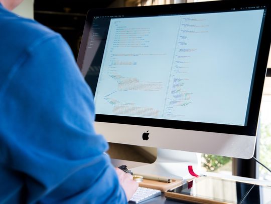 Partnerzy Shopify. Jakie są korzyści z przystąpienia do programu?