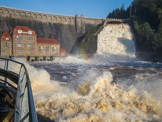 Pilchowicka zapora po powodzi