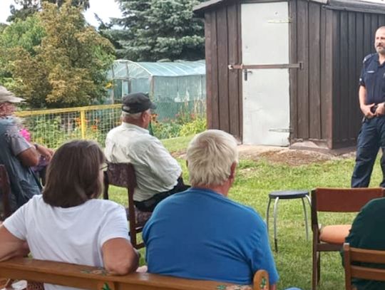 Policja z seniorami