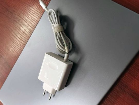Przywłaszczył laptopa i kartę płatniczą