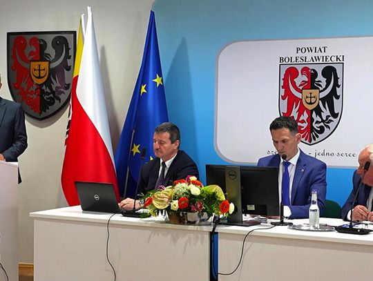 Wotum zaufania dla zarządu powiatu bolesławieckiego