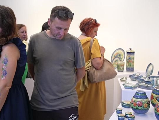 Wystawa nowego wzornictwa w ceramice bolesławieckiej