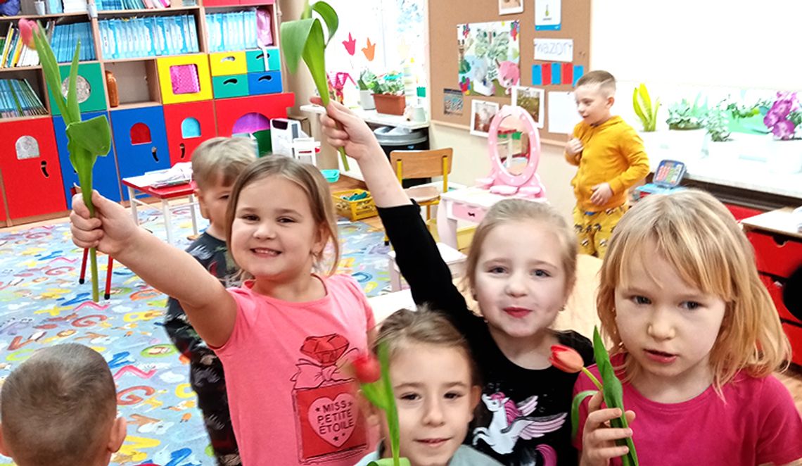 Dzień Kobiet w przedszkolach