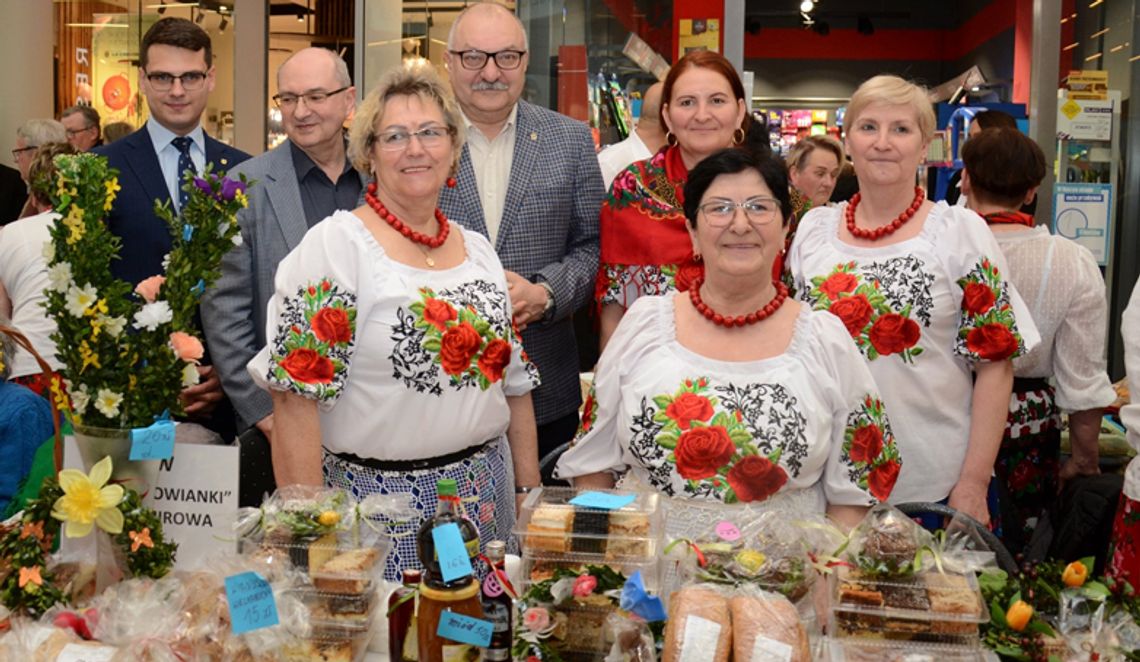 Prezentacja stołów wielkanocnych