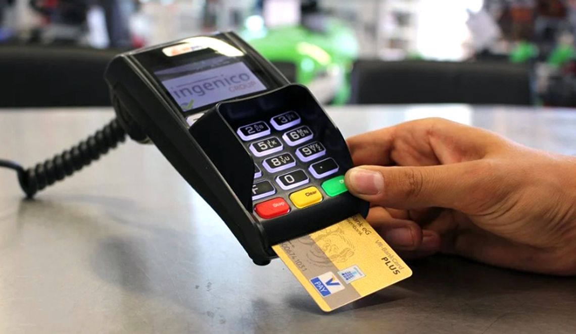 Ukradła kartę bankomatową